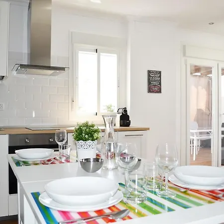 Atico Fenicia Apartment *