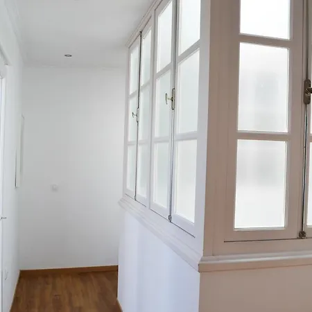 Atico Fenicia * 카디스